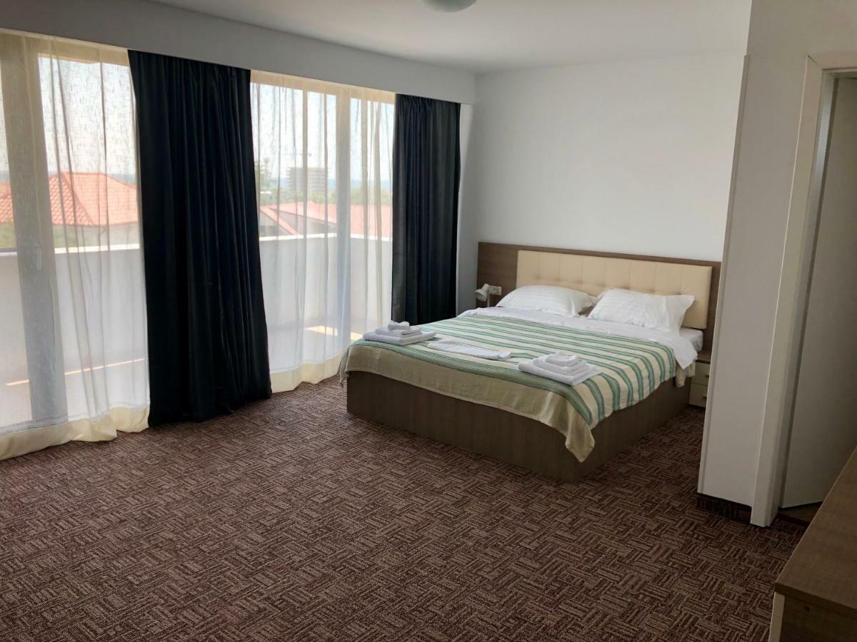 Năvodari M13 Apartments מראה חיצוני תמונה